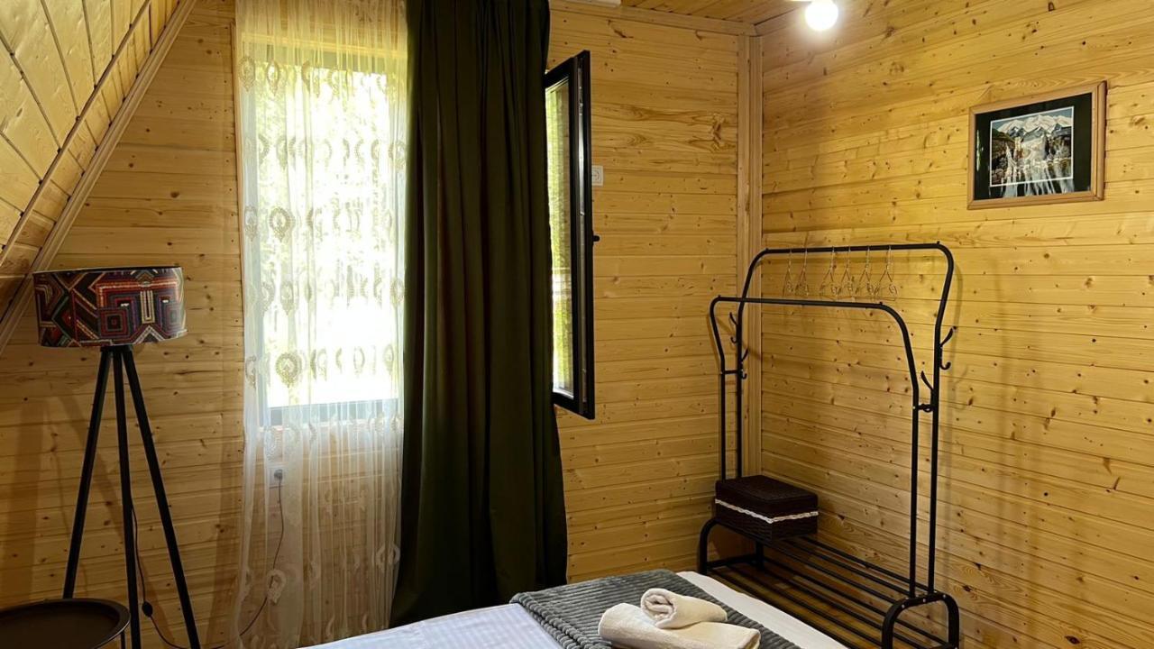 Cottage Mida Местія Екстер'єр фото