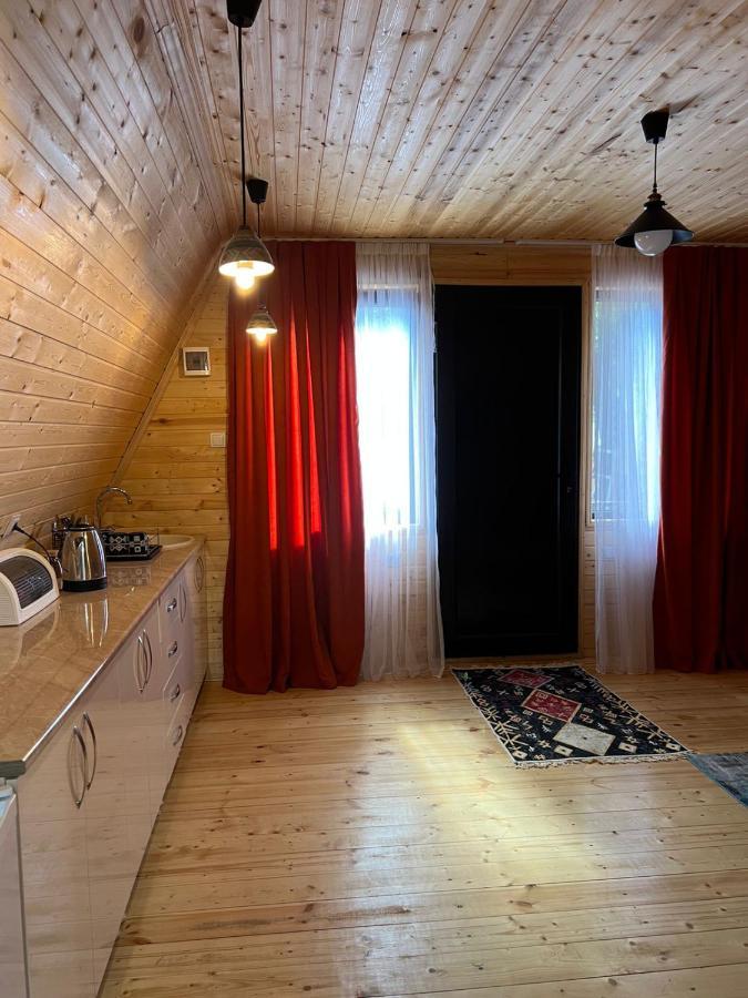 Cottage Mida Местія Екстер'єр фото