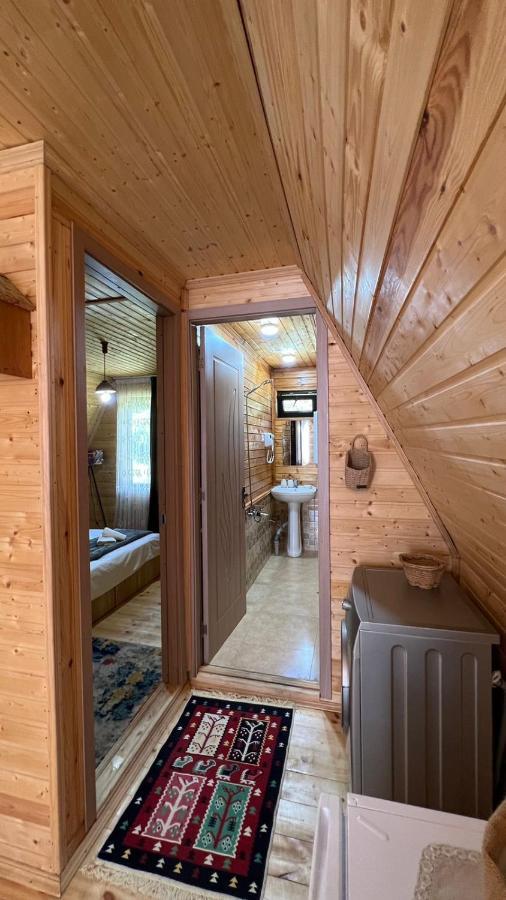 Cottage Mida Местія Екстер'єр фото