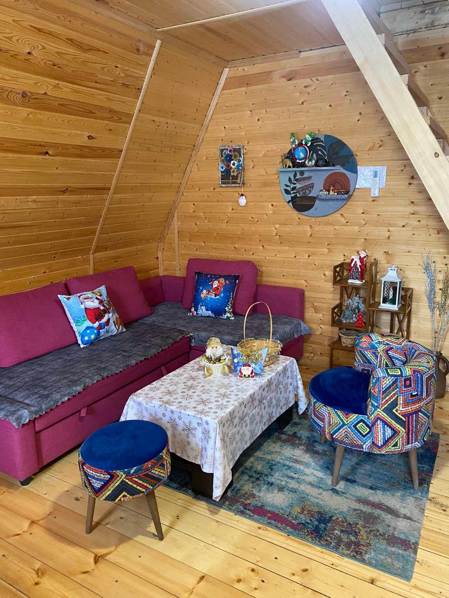 Cottage Mida Местія Екстер'єр фото