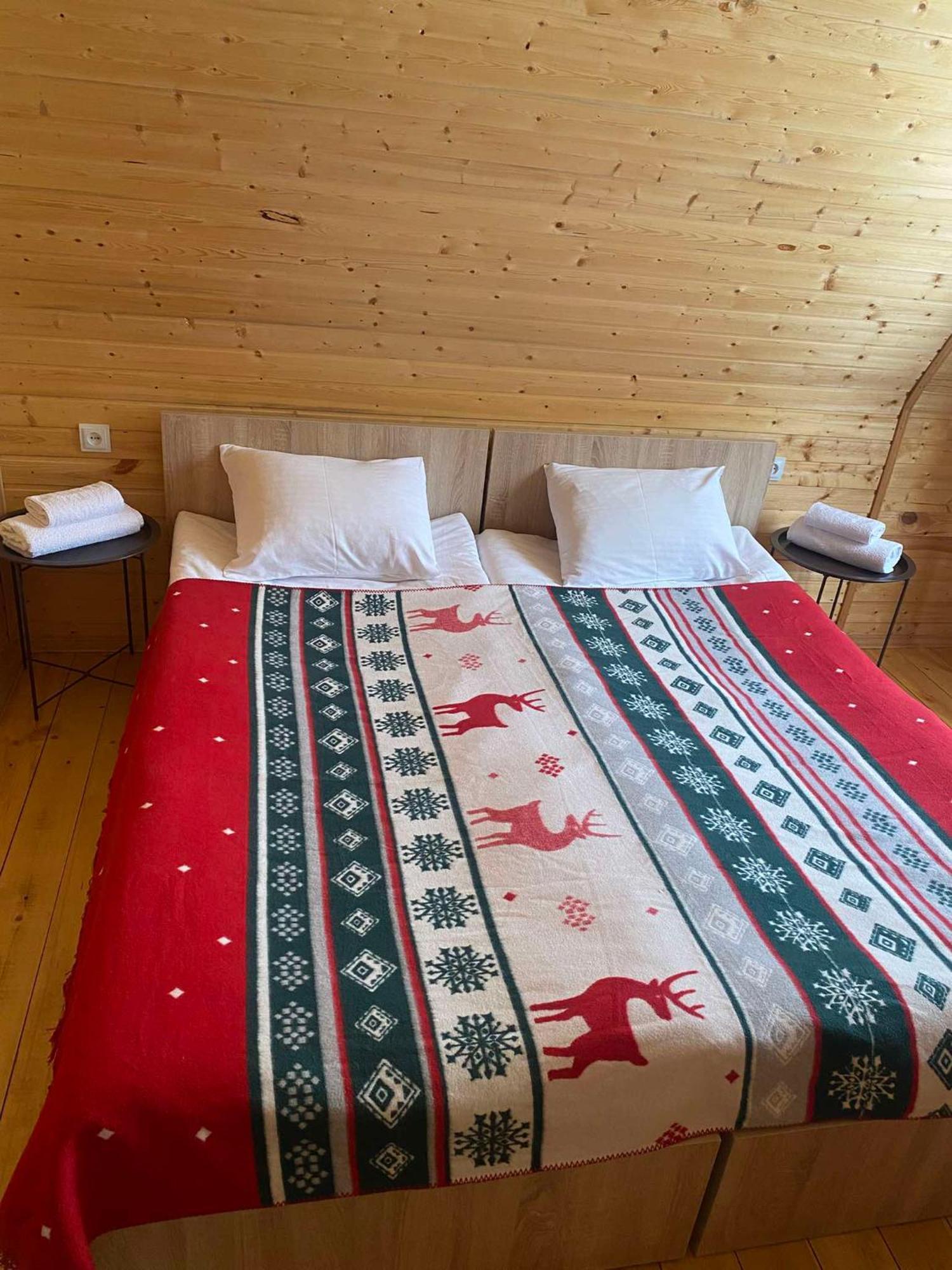 Cottage Mida Местія Екстер'єр фото