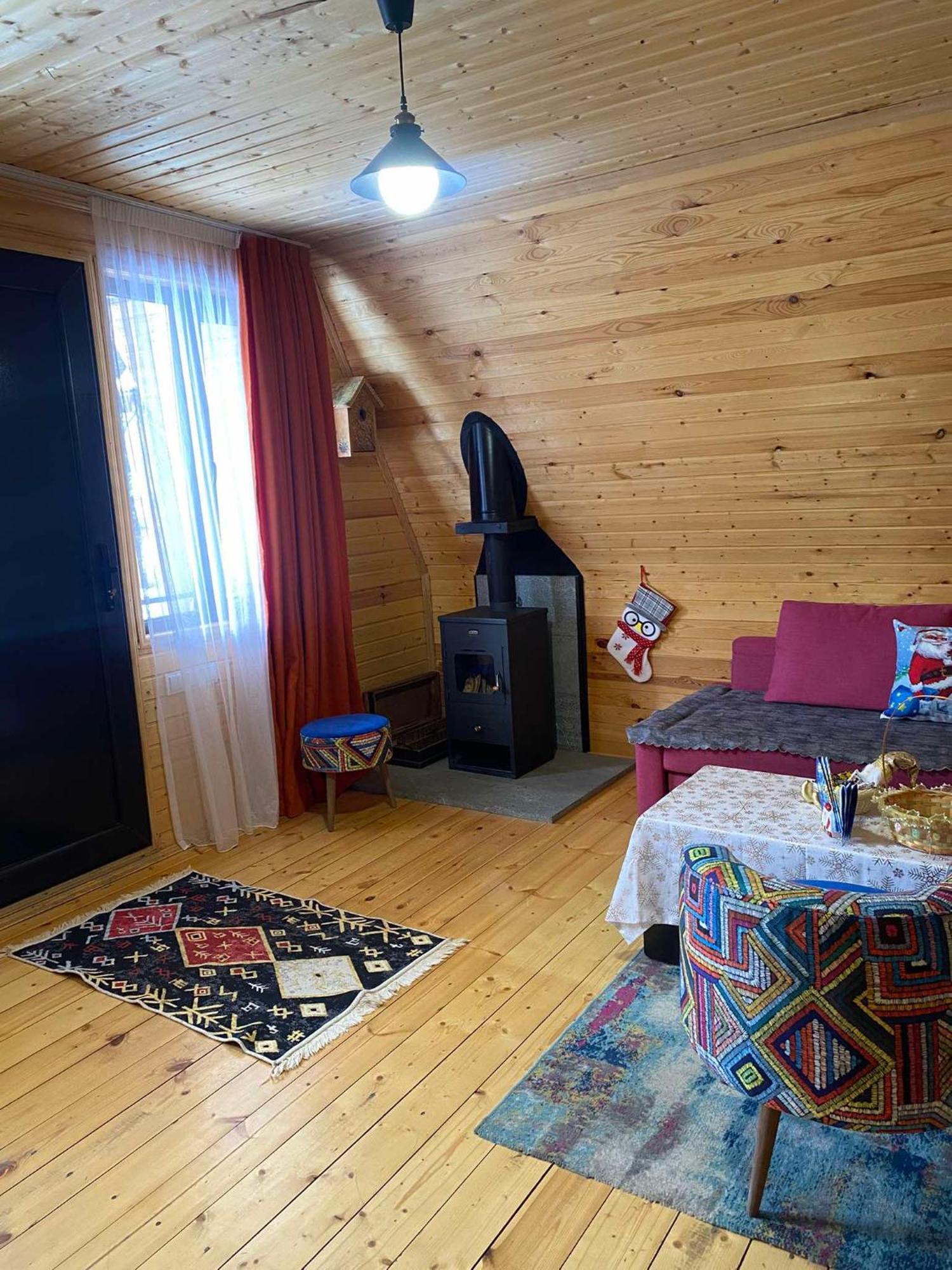 Cottage Mida Местія Екстер'єр фото
